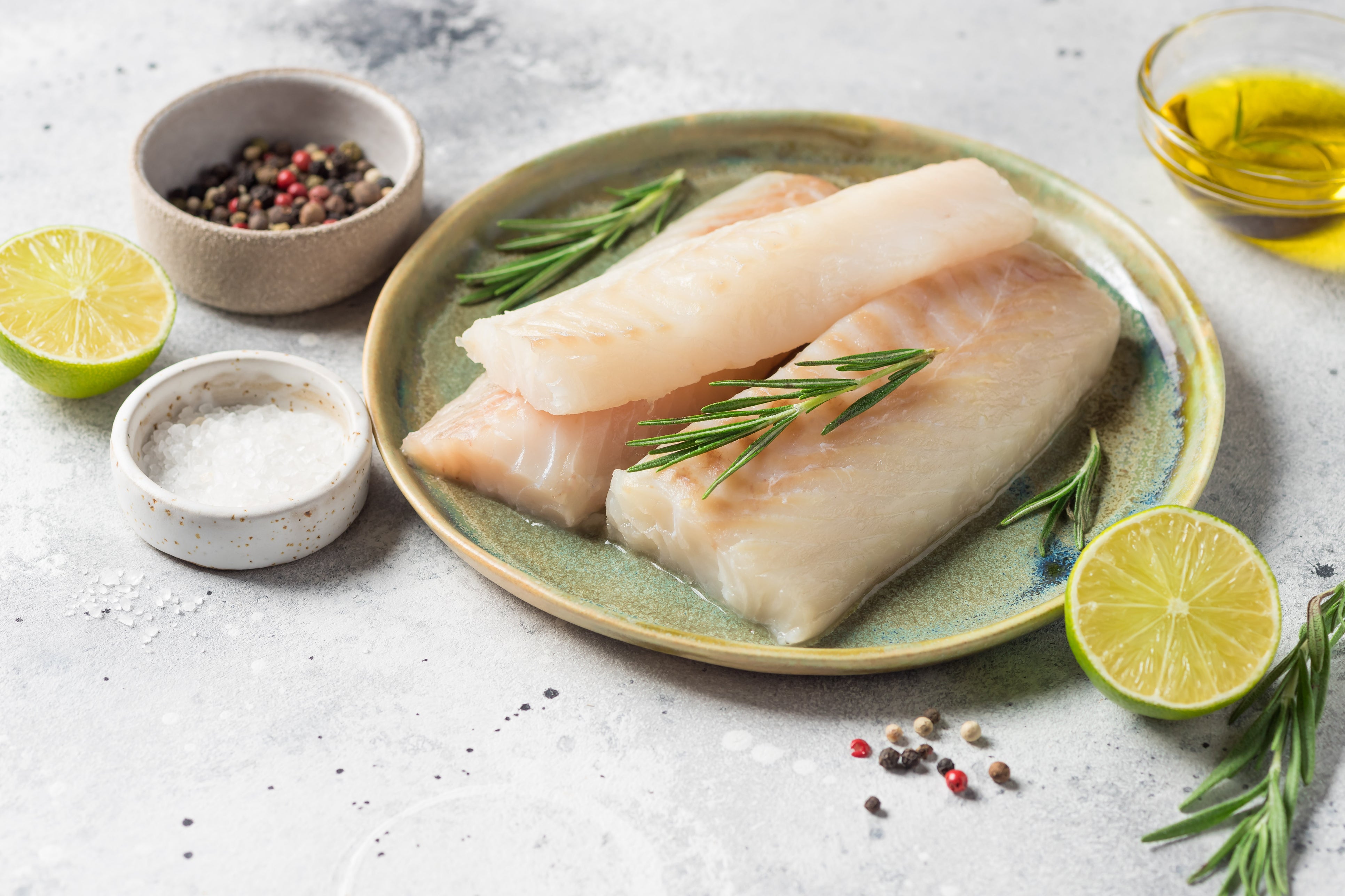 What Is Cod Fish? Taste, Nutrition, Cooking & More – Sizzlefish